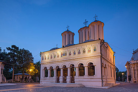 大教堂,黄昏,布加勒斯特,罗马尼亚