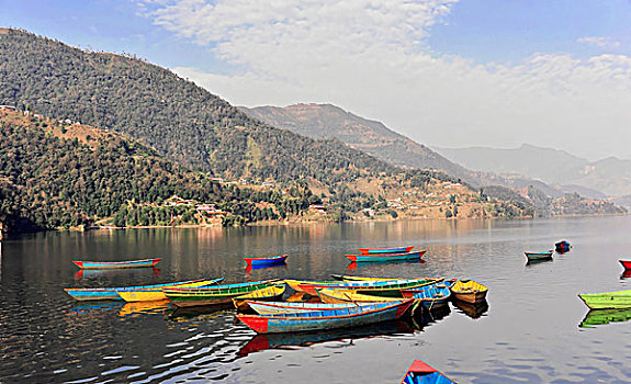划艇,费瓦湖,波卡拉,尼泊尔,亚洲