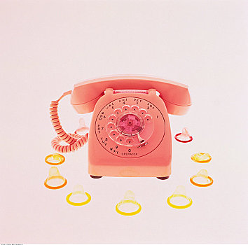 粉色,拨盘电话,避孕套
