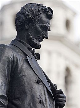 亚伯拉罕-林肯,材质,青铜,20年代,位置,国会广场