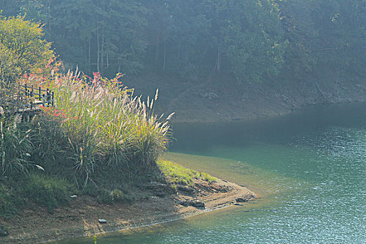 千岛湖环湖景色