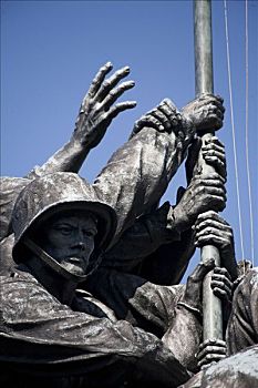 仰视,战争纪念碑,硫磺岛战役纪念碑,阿灵顿国家公墓,阿灵顿,弗吉尼亚,美国
