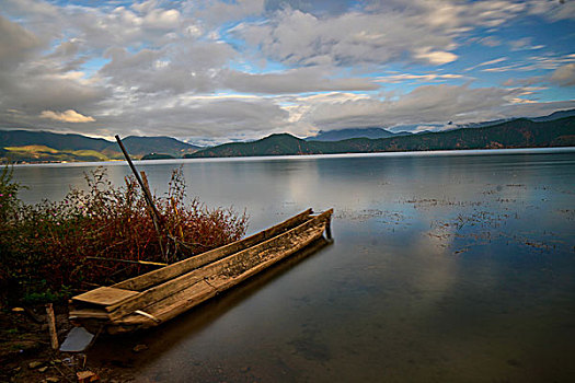 泸沽湖