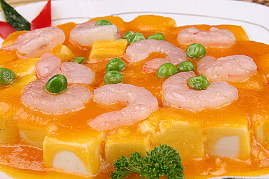 咸蛋黄虾仁豆腐