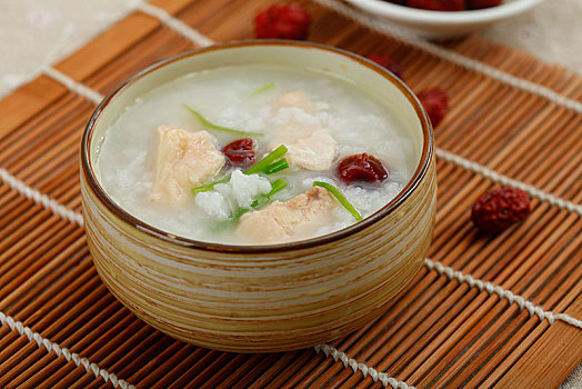 蔥白紅棗雞肉粥