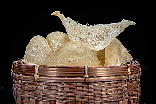 泰国金丝燕燕窝泰国金丝燕燕窝泰国金丝燕燕窝泰国金丝