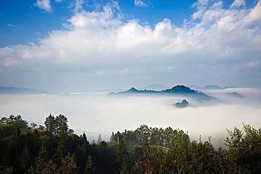 苗山侗水风光无限好