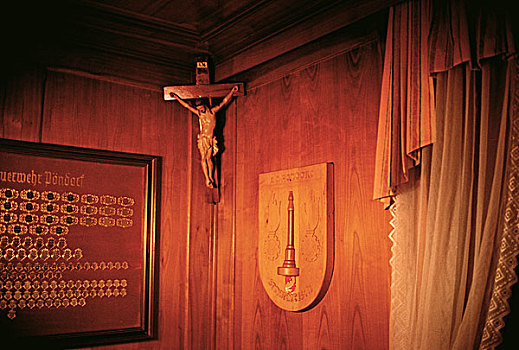 奥地利,耶稣十字架,角