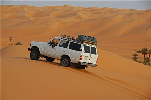 吉普车,沙丘,奥巴里,沙漠,利比亚