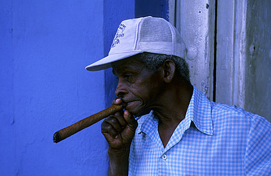 古巴,男人,抽雪茄