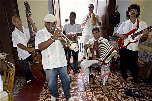 古巴,爵士乐,音乐人,玩,餐馆,马约尔广场,特立尼达,省,拉丁美洲