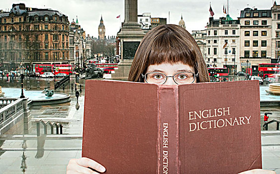 女孩,看,上方,英文,字典