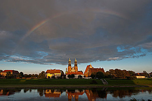 彩虹,上方,大教堂,反射,维斯瓦河,河,波兹南,大波兰区,波兰,欧洲