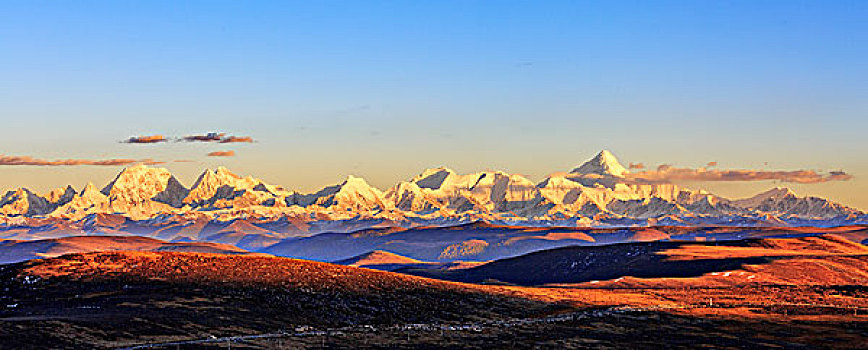 贡嘎雪山