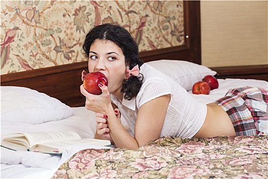 女人,女生,连衣裙,吃,红苹果