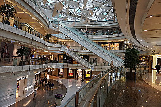 上海ifc国金商场高贵精致的购物环境