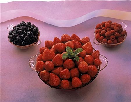 种类,浆果,玻璃碗,草莓,树莓,黑莓