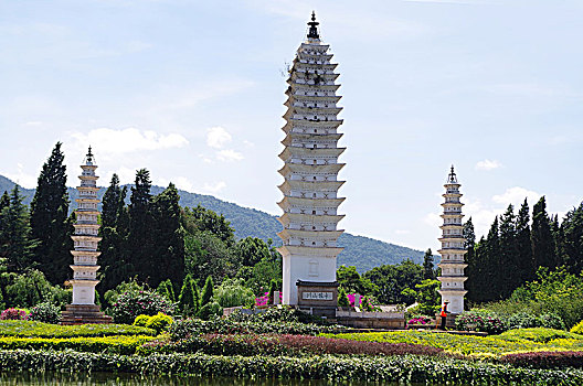 云南西双版纳大理崇圣寺三塔