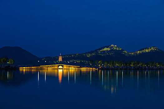 西湖夜景