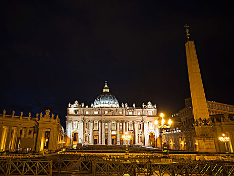 广场,圣彼得大教堂,方尖塔,夜晚,梵蒂冈城,罗马,拉齐奥,意大利,欧洲