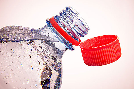 塑料瓶,饮用水