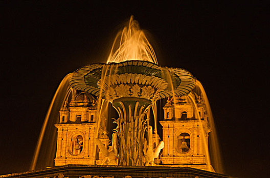 秘鲁,库斯科,夜景,喷泉,大教堂,阿玛斯
