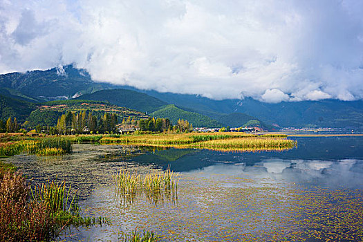 泸沽湖