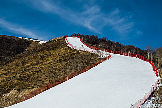 滑雪场雪道