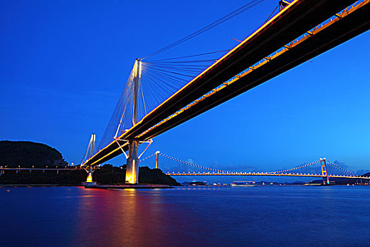 桥,晚间,香港