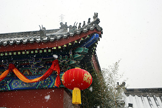 山东省日照市,瑞雪中的龙神庙庄严肃穆