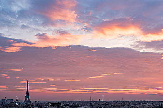 巴黎的晚霞,彩云