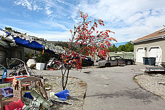 环球影城,公寓,房子,道具,飞机坠毁,废墟,电影,场景,好莱坞,北美洲,美国,加利福尼亚州,风景,全景,文化,景点,旅游