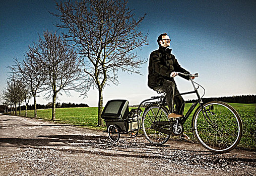 男人,骑自行车,乡间小路,丹麦