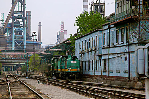 北京首钢铁路线火车头和工业设备