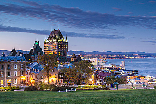 加拿大,魁北克,魁北克城,天际线,夫隆特纳克城堡,酒店,黃昏