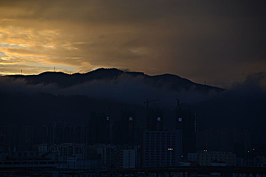 雨后天空