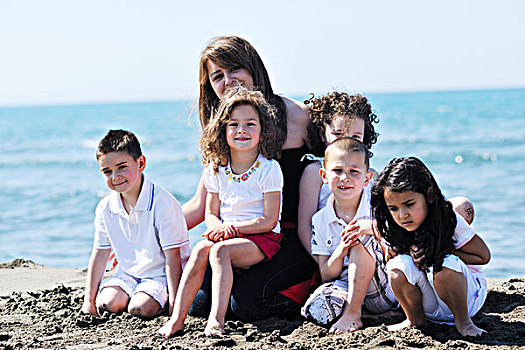 合影,高兴,孩子,美女,教师,海滩
