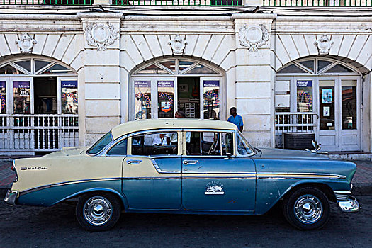 旧式,雪佛兰,20世纪50年代,古巴圣地亚哥,古巴,北美