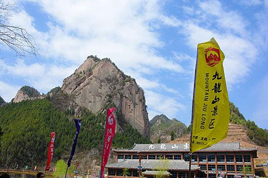 九龙山春日盛景