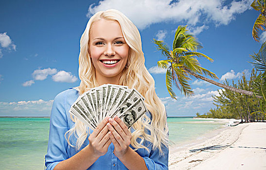 金融,人,概念,微笑,女人,红裙,美元,钱,上方,热带沙滩,背景