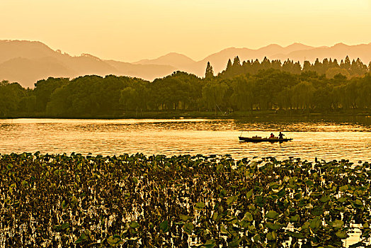 杭州西湖秋景落日黄昏