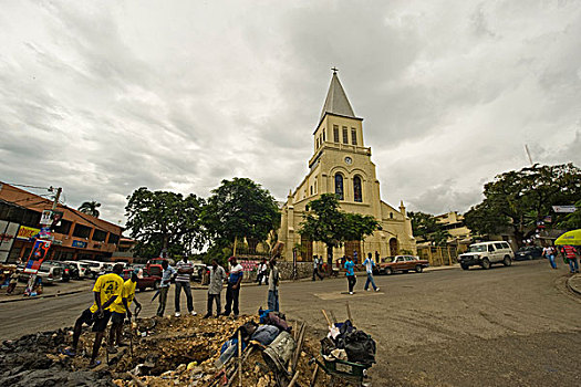 haiti,port,au,prince,sewage,workers,on,place,st,pierre