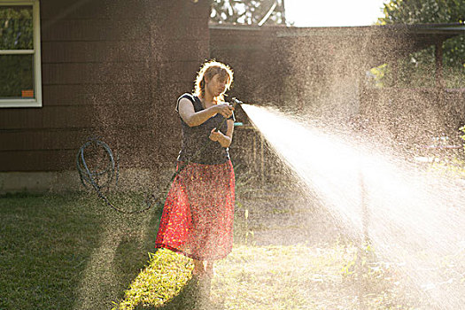 女人,花园,水,橡胶软管