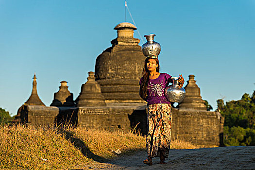 女孩,脸,水,铝,塔,庙宇,分开,若开邦,缅甸,亚洲