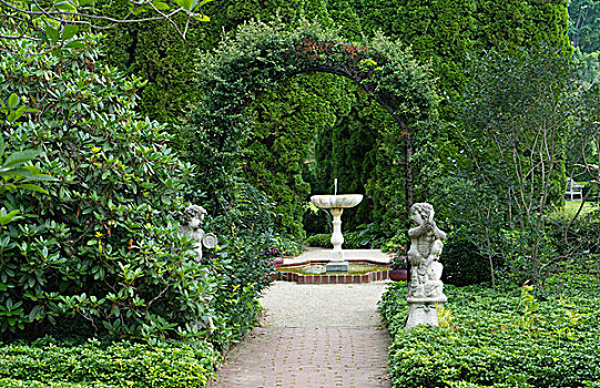 绿雕塑,花园,马里兰,漂亮,植物,喷泉,粉色,花,旅游