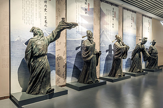 古代文人塑像，山東省齊魯酒地酒文化博物館