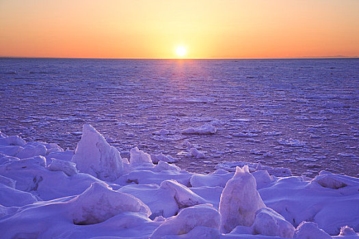 浮冰,日落