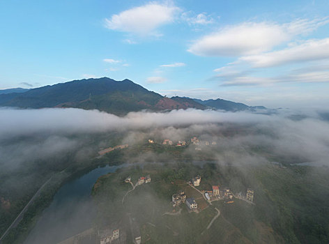 广西蒙山,生态宜居乡村美如画