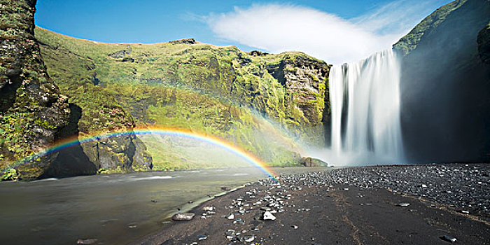 彩虹水彩色图片