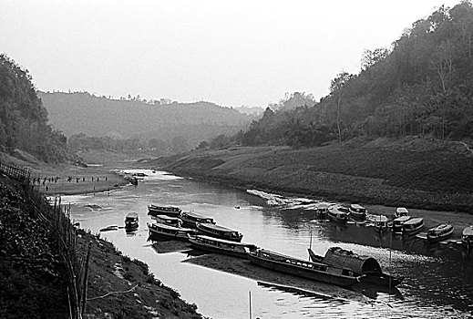 河,孟加拉,2006年